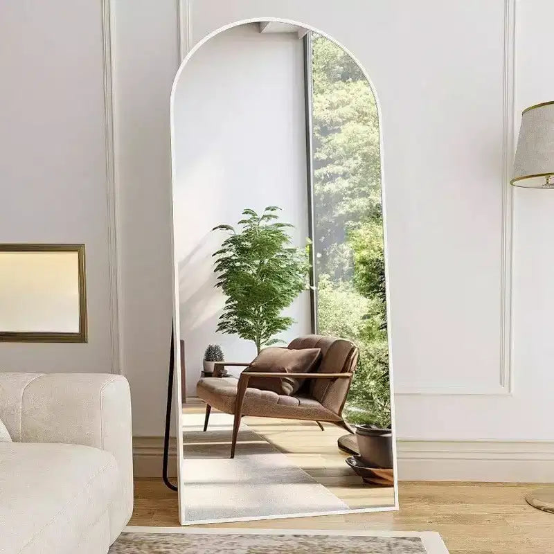 Specchio ad arco bianco 71x26 con supporto e cornice in alluminio. Design a figura intera per camera da letto o soggiorno