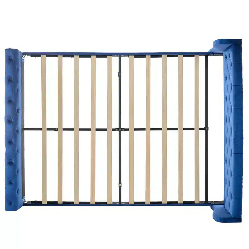 Telaio Letto Queen a Slitta da 43,3'' con Testiera a Orecchioni, Pediera a Volute, Velluto Trapuntato a Bottoni, Ferramenta Antiruggine, Supporto Robusto