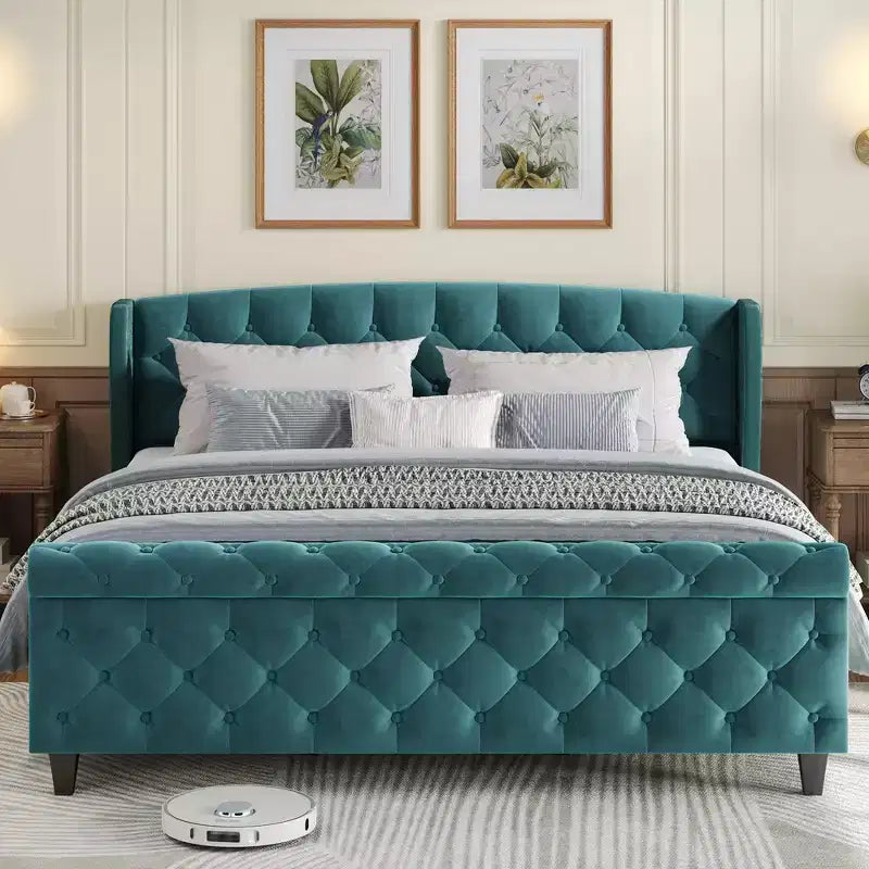 Telaio Letto Queen a Slitta da 43,3'' con Testiera a Orecchioni, Pediera a Volute, Velluto Trapuntato a Bottoni, Ferramenta Antiruggine, Supporto Robusto