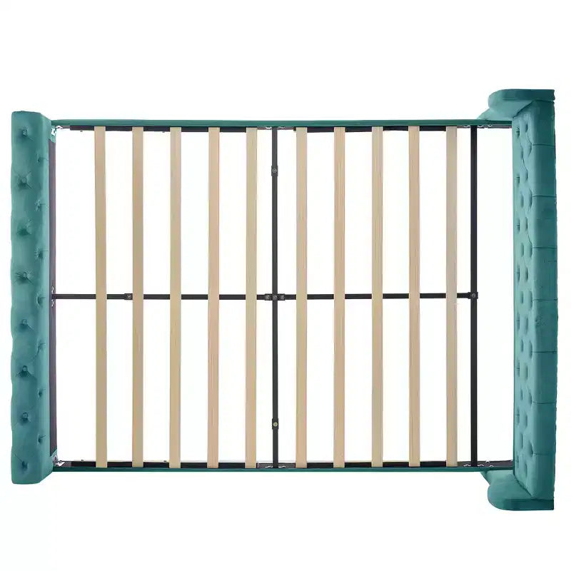 Telaio Letto Queen a Slitta da 43,3'' con Testiera a Orecchioni, Pediera a Volute, Velluto Trapuntato a Bottoni, Ferramenta Antiruggine, Supporto Robusto